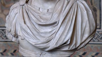 Marcus Aurelius: Philosopher Emperor or Philosopher-King?